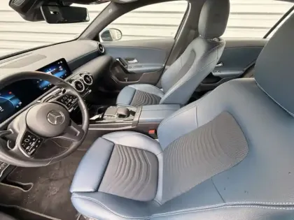 Photo 8 Mercedes Classe A 180 d