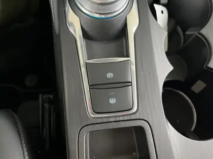 Photo 16 Ford Kuga 2.5 Duratec 180ch Hybrid FlexiFuel Active X Powershift