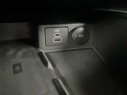 Photo 20 Ford Kuga 2.5 Duratec 180ch Hybrid FlexiFuel Active X Powershift