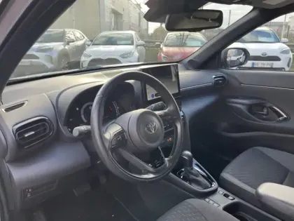 Photo 14 Toyota Yaris Hybride 1.5 HYBRID 116H DESIGN AUTO 2WD