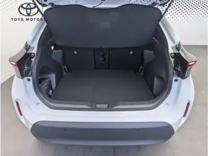 Photo 12 Toyota Yaris Hybride 1.5 HYBRID 130H Design Pack Cargo