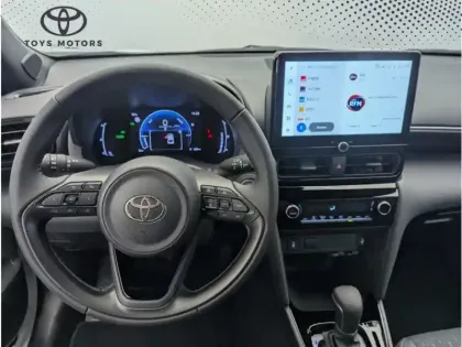 Photo 13 Toyota Yaris Hybride 1.5 HYBRID 130H Design Pack Cargo