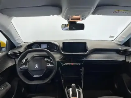 Photo 8 Peugeot 208 Gén. II Ph1 NG Style 5