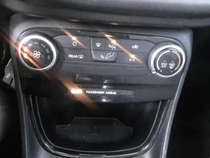 Photo 12 Ford Puma Gén. II Ph1 Titanium 5