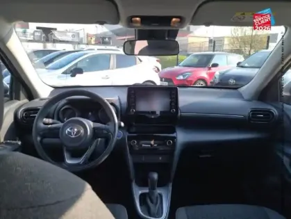 Photo 14 Toyota Yaris Gén. I Ph1 Dynamic 5