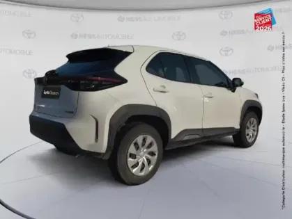 Photo 5 Toyota Yaris Gén. I Ph1 Dynamic 5