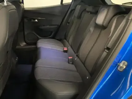 Photo 11 Peugeot 2008 Gén. II Ph1 NG GT 5