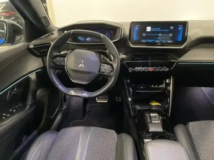 Photo 12 Peugeot 2008 Gén. II Ph1 NG GT 5