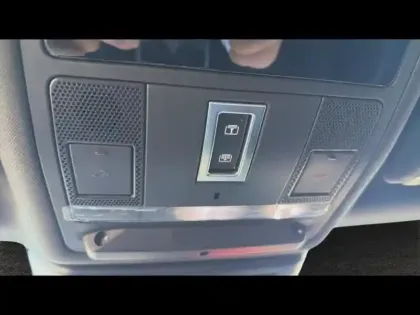 Photo 9 Jaguar E-Pace Gén. I (X540) Ph2 Evo R-Dynamic S 5