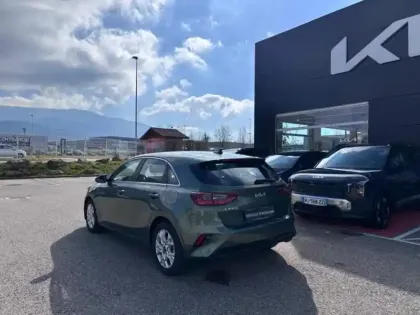 Photo 6 Kia Ceed Gén. III Ph2 Active 5