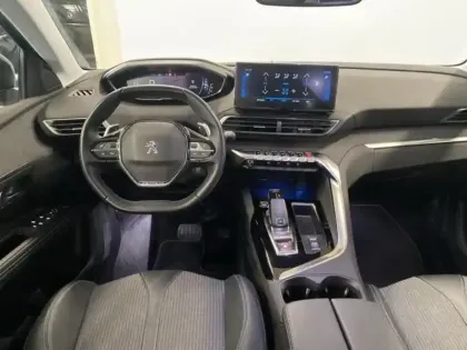 Photo 14 Peugeot 5008 Gén. II Ph2 GT 5