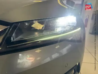 Photo 12 Skoda Superb Gén. III Ph1 Business 5