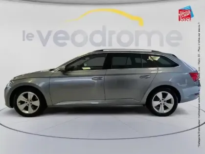 Photo 8 Skoda Superb Gén. III Ph1 Business 5