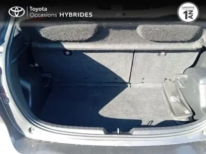 Photo 9 Toyota Yaris Gén. III Ph3 Dynamic 5