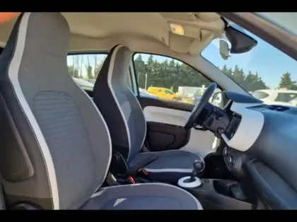 Photo 9 Renault Twingo Gén. III (C07) Ph2 NG Equilibre 5