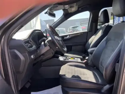 Photo 9 Ford Kuga Gén. III Ph1 ST-Line X 5