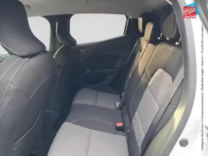 Photo 10 Renault Clio Gén. V (BJA) Ph1 NG Evolution 5