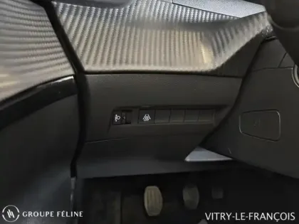 Photo 12 Peugeot 208  1.2 PureTech 100ch S&S Allure  Pack