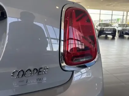 Photo 13 Mini Mini Gén. III (F55) Ph3 Edition Premium 5