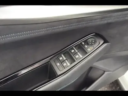 Photo 7 Renault Austral Gén. I (HHN) Ph1 Techno esprit Alpine 5