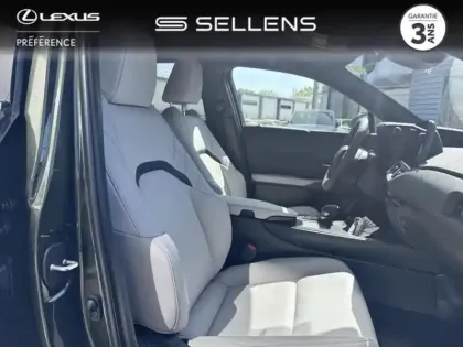 Photo 5 Lexus UX  300h F SPORT Design 2WD MC25