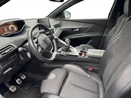 Photo 6 Peugeot 3008 Gén. II Ph1 GT Line 5
