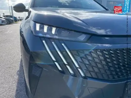 Photo 26 Peugeot 3008  1.2 Hybrid 145ch GT e-DCS6 Camera GPS CarPlay