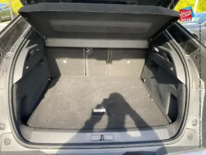 Photo 12 Peugeot 3008  1.2 Hybrid 145ch GT e-DCS6