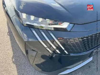 Photo 12 Peugeot 3008  1.2 Hybrid 145ch GT e-DCS6