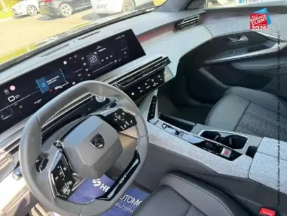 Photo 14 Peugeot 3008  1.2 Hybrid 145ch GT e-DCS6