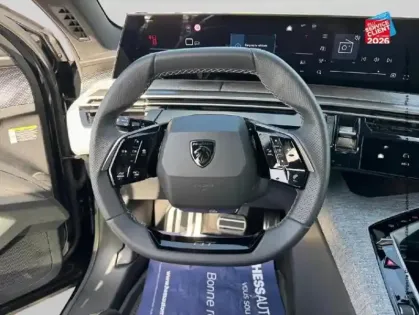 Photo 11 Peugeot 3008  1.2 Hybrid 145ch GT e-DCS6