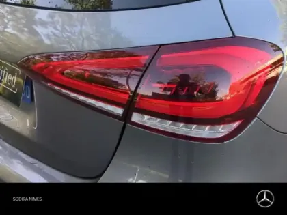 Photo 24 Mercedes Classe A  180 136ch AMG Line 7G-DCT