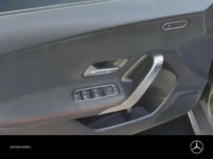 Photo 26 Mercedes Classe A  180 136ch AMG Line 7G-DCT