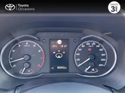 Photo 13 Toyota Yaris Gén. III Ph3 Design Y20 5