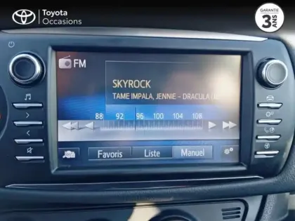 Photo 14 Toyota Yaris Gén. III Ph3 Design Y20 5