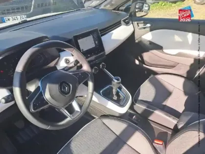 Photo 14 Renault Clio Gén. V (BJA) Ph1 NG Techno 5