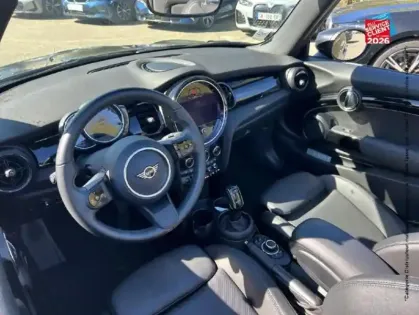 Photo 29 Mini Mini Gén. III (F57) Ph3 Essential 2