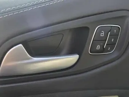 Photo 10 Ford Kuga Gén. II Ph2 Vignale 5