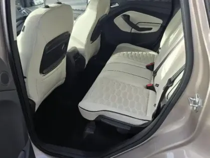 Photo 12 Ford Kuga Gén. II Ph2 Vignale 5