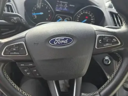 Photo 6 Ford Kuga Gén. II Ph2 Vignale 5