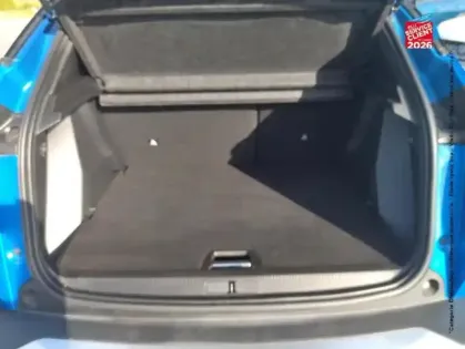 Photo 13 Peugeot 2008 Gén. II Ph1 NG GT 5