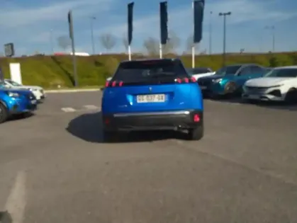 Photo 6 Peugeot 2008 Gén. II Ph1 NG GT 5