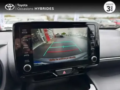 Photo 8 Toyota Yaris Gén. I Ph1 Dynamic 5