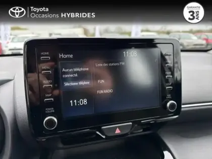 Photo 10 Toyota Yaris Gén. I Ph1 Dynamic 5