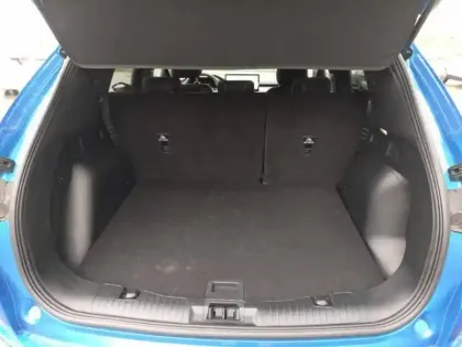 Photo 12 Ford Kuga  2.5 Duratec 180ch Hybrid FlexiFuel Titanium Powershift