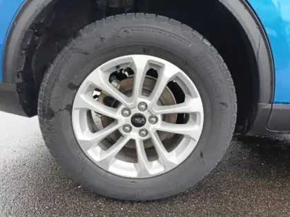 Photo 11 Ford Kuga  2.5 Duratec 180ch Hybrid FlexiFuel Titanium Powershift