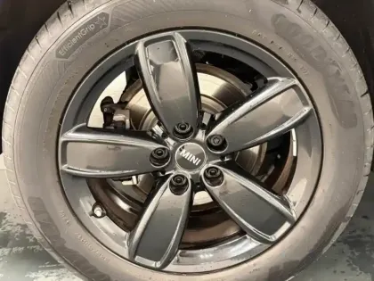 Photo 8 Mini Countryman  Cooper 136ch Edition Premium Plus BVA7