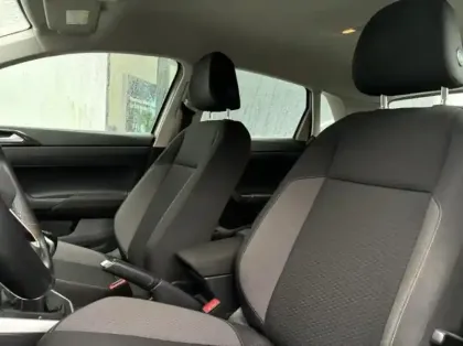 Photo 8 Volkswagen Polo Gén. VI Ph2 Life 5