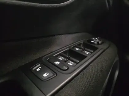 Photo 12 Jeep Renegade Gén. I Ph2 Quicksilver Win Ed 5