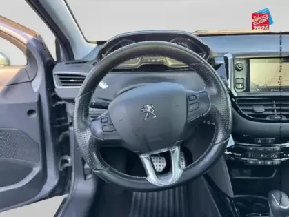 Photo 11 Peugeot 2008 Gén. I Ph2 Crossway 5